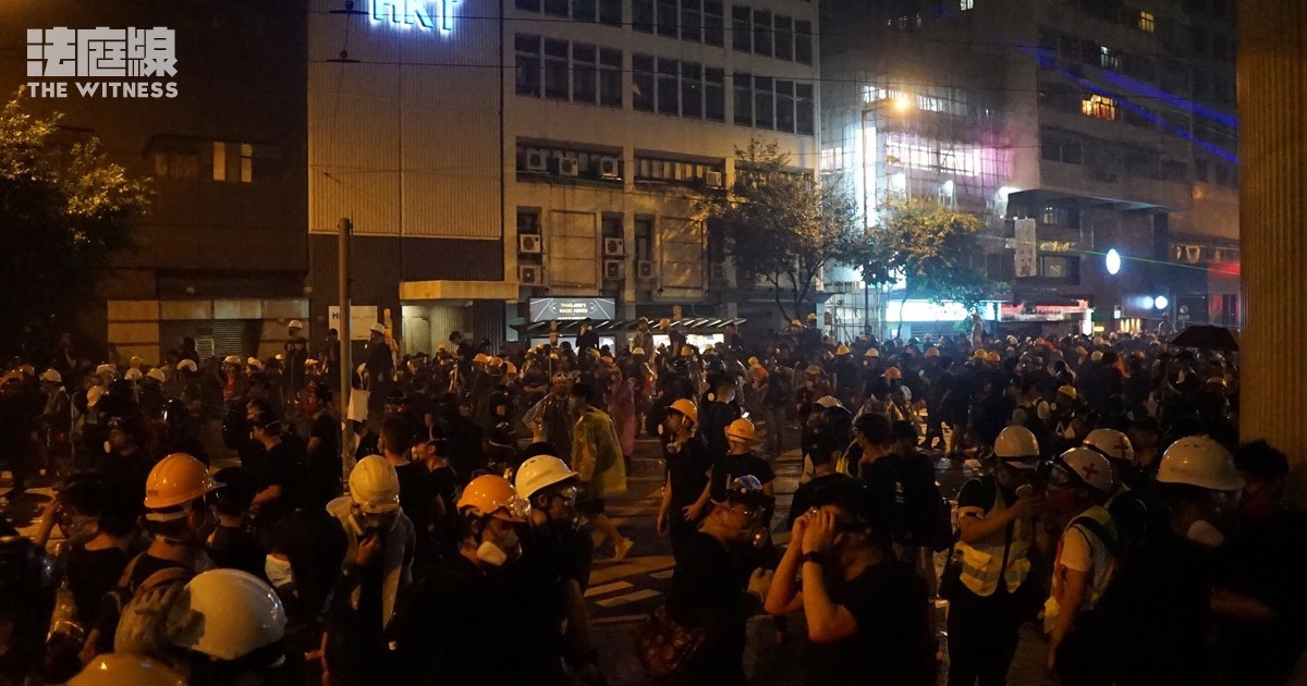 8.31灣仔暴動案4人無罪發還重審　3人認罪還押　官押陳虹秀案審結後判刑