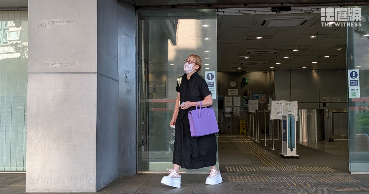 筲箕灣居民否認向樓下擲糞受審　辯方質疑臭味或來自天井　鄰居：唔同㗎喎啲味道