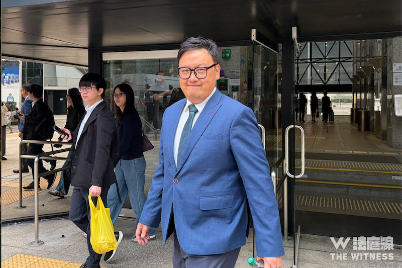 施駿興