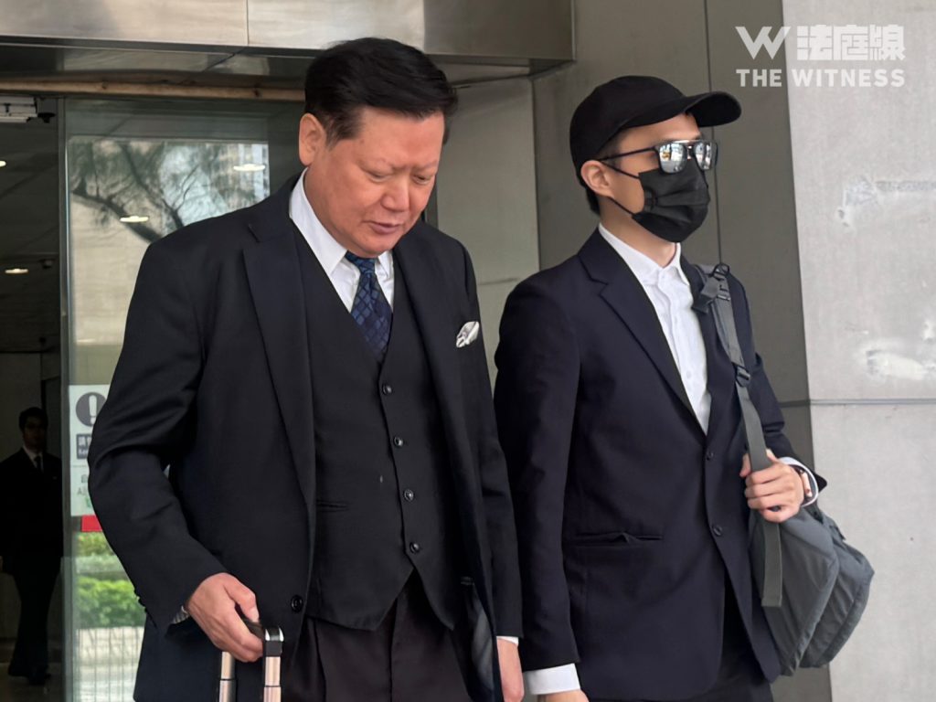 被告鍾瑋澤